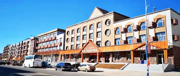 内蒙古圣泉小镇——木纹铝合金空调罩